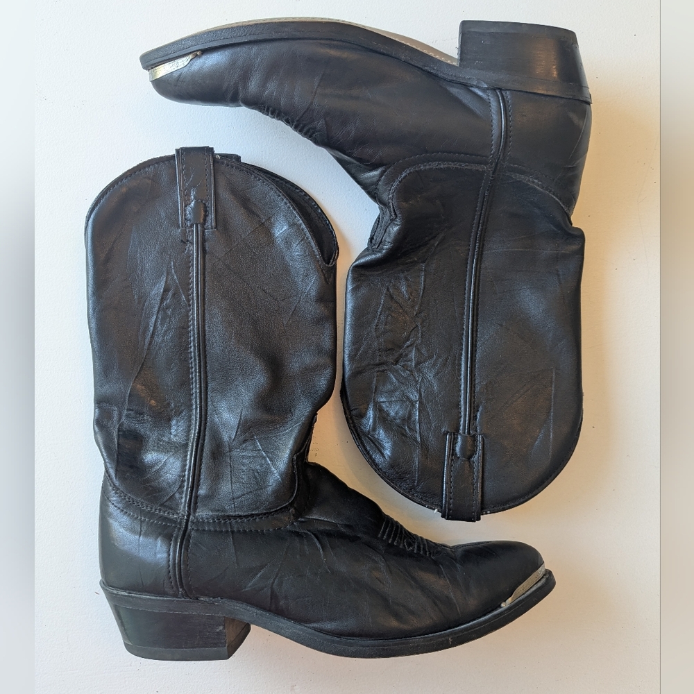 LAREDO Steel Tip Cowboy Boots